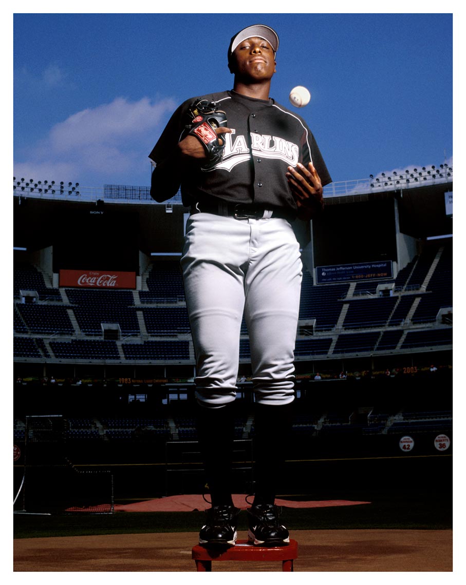 15-27Dontrelle-Willis_RIGHT